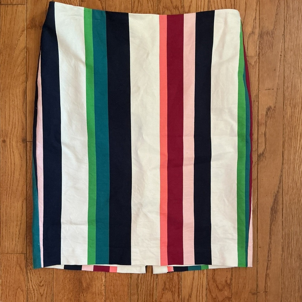 Ann Taylor Striped Skirt Size 8 Bright Colors Fun Striped Pattern